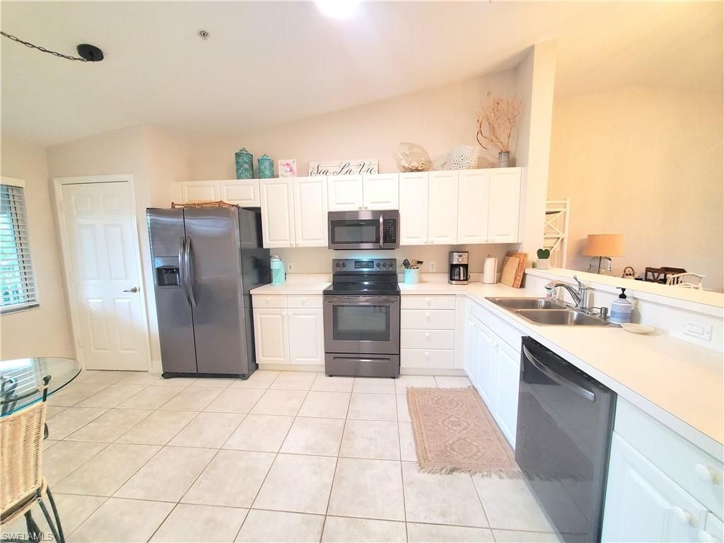 1100 Eastham Way , Unit A-305, Naples, FL 34104 Photo