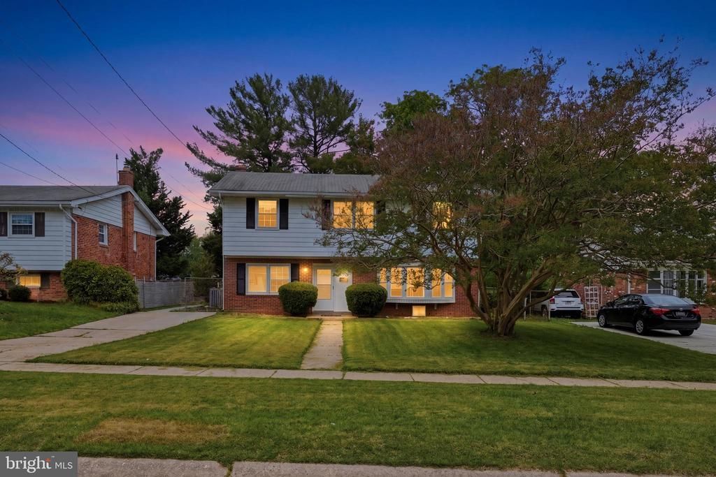 1105 CHISWELL LANE , SILVER SPRING, MD 20901