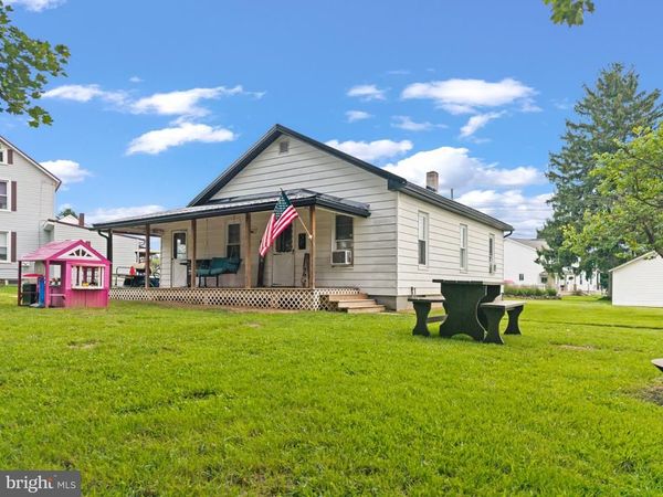 58 CENTER STREET , MILROY, PA 17063