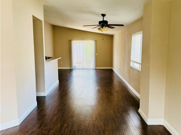 5272 Mineral Lake Drive , Las Vegas, NV 89122