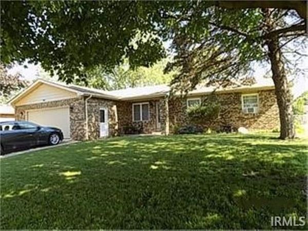 2716 W CARTER Street, Kokomo, IN 46901