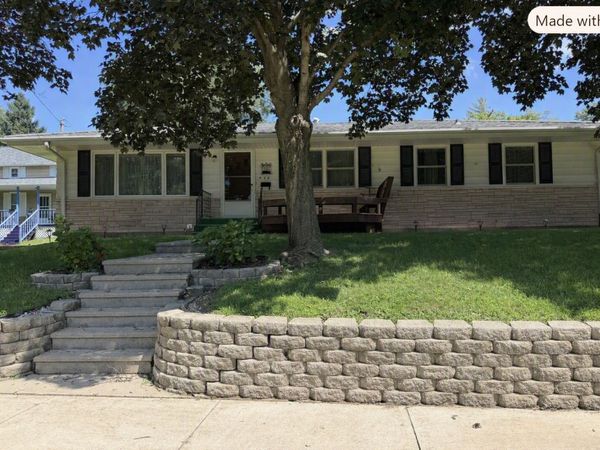622 W Lincolnway Road , Morrison, IL 61270