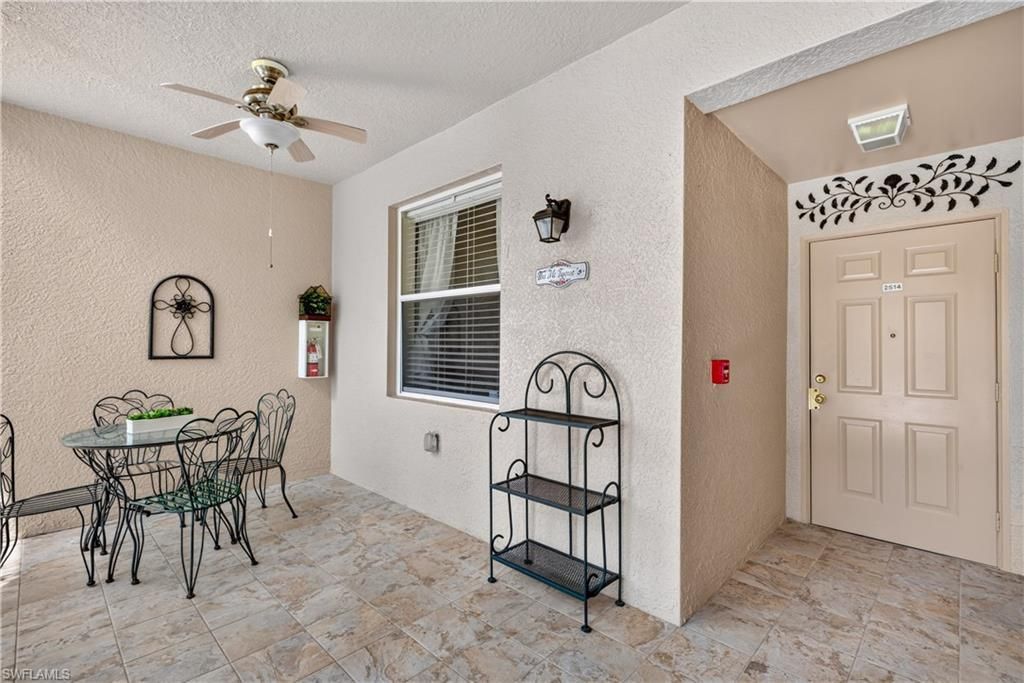 2760 Cypress Trace Cir, Unit 2514, Naples, FL 34119 Photo