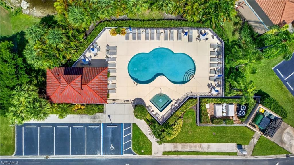 2760 Cypress Trace Cir, Unit 2514, Naples, FL 34119 Photo