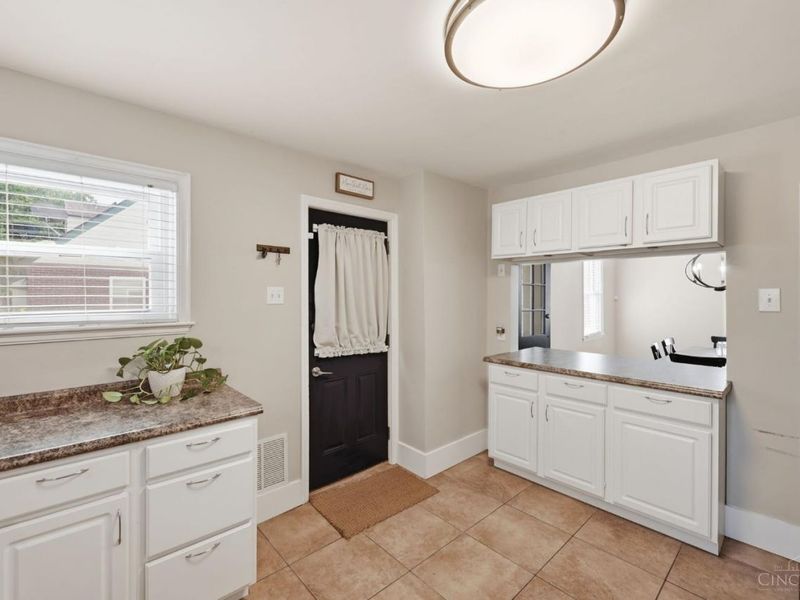 552 Anderson Ferry Road, Cincinnati, OH 45238 Photo 14