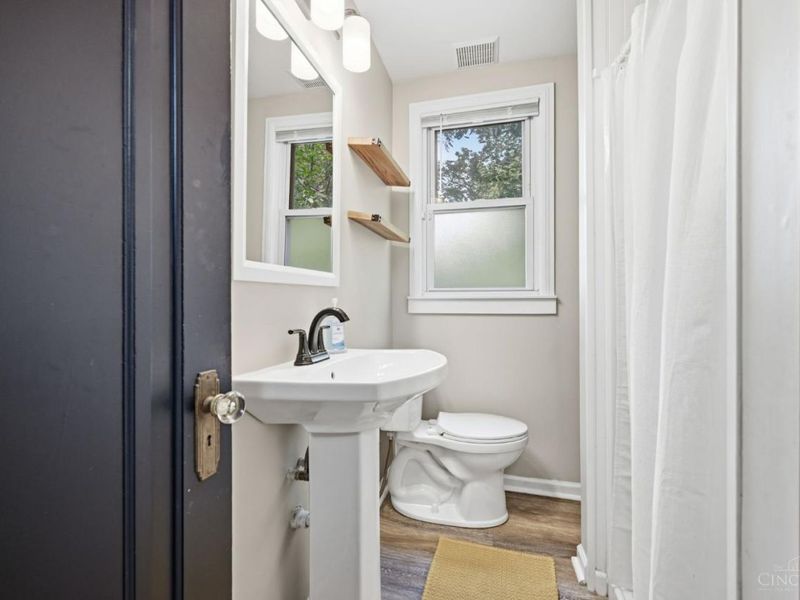552 Anderson Ferry Road, Cincinnati, OH 45238 Photo 20