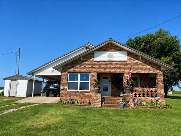 893 County Road 405, Berryville, AR 72616