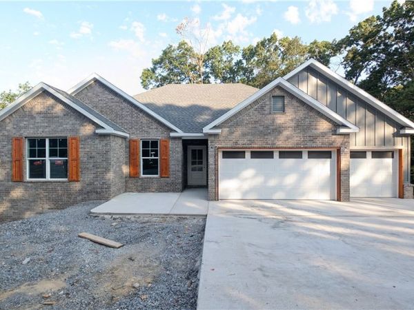 20 Radcliffe , Bella Vista, AR 72714