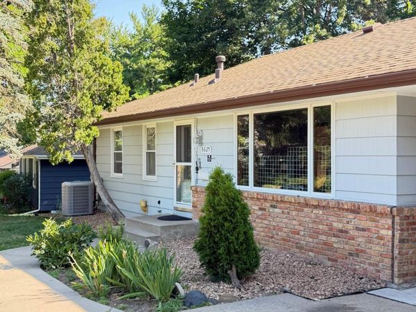 8625 Poplar Bridge Curve, Bloomington, MN 55437