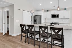 212 Kings Crossing Loop photo 4
