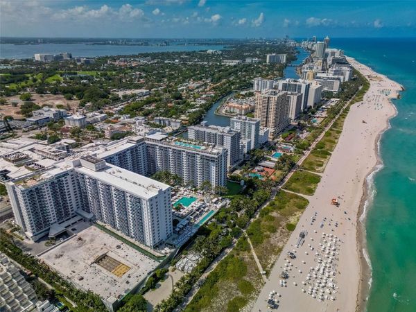 2301 Collins Ave , Unit 1014, Miami Beach, FL 33139