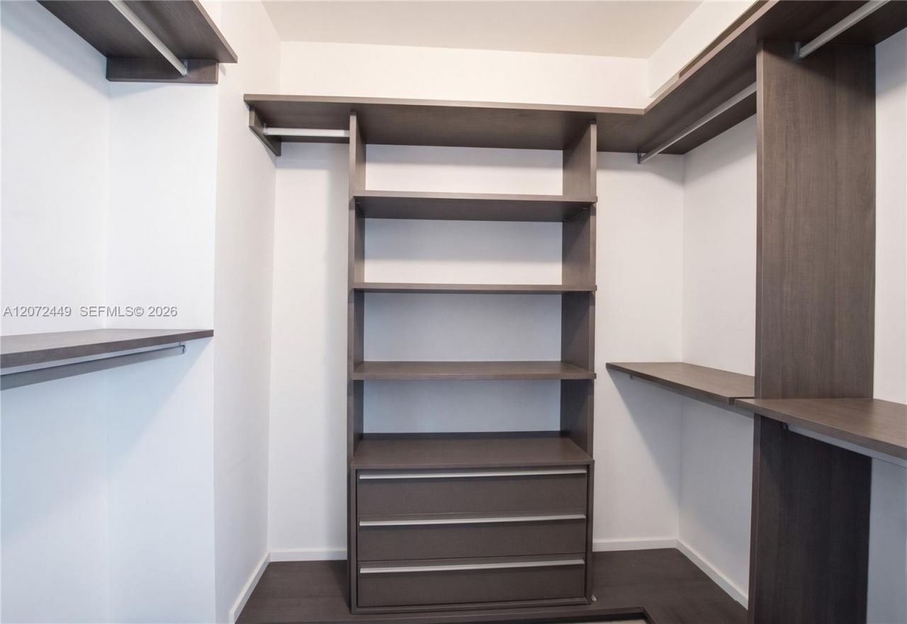 1451 Brickell Ave , Unit 2501, Miami, FL 33131 Photo