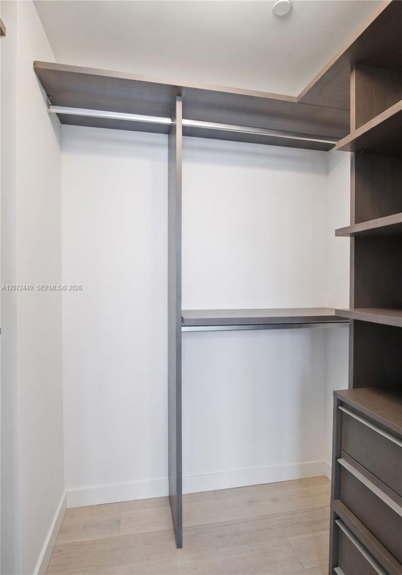 1451 Brickell Ave , Unit 2501, Miami, FL 33131 Photo