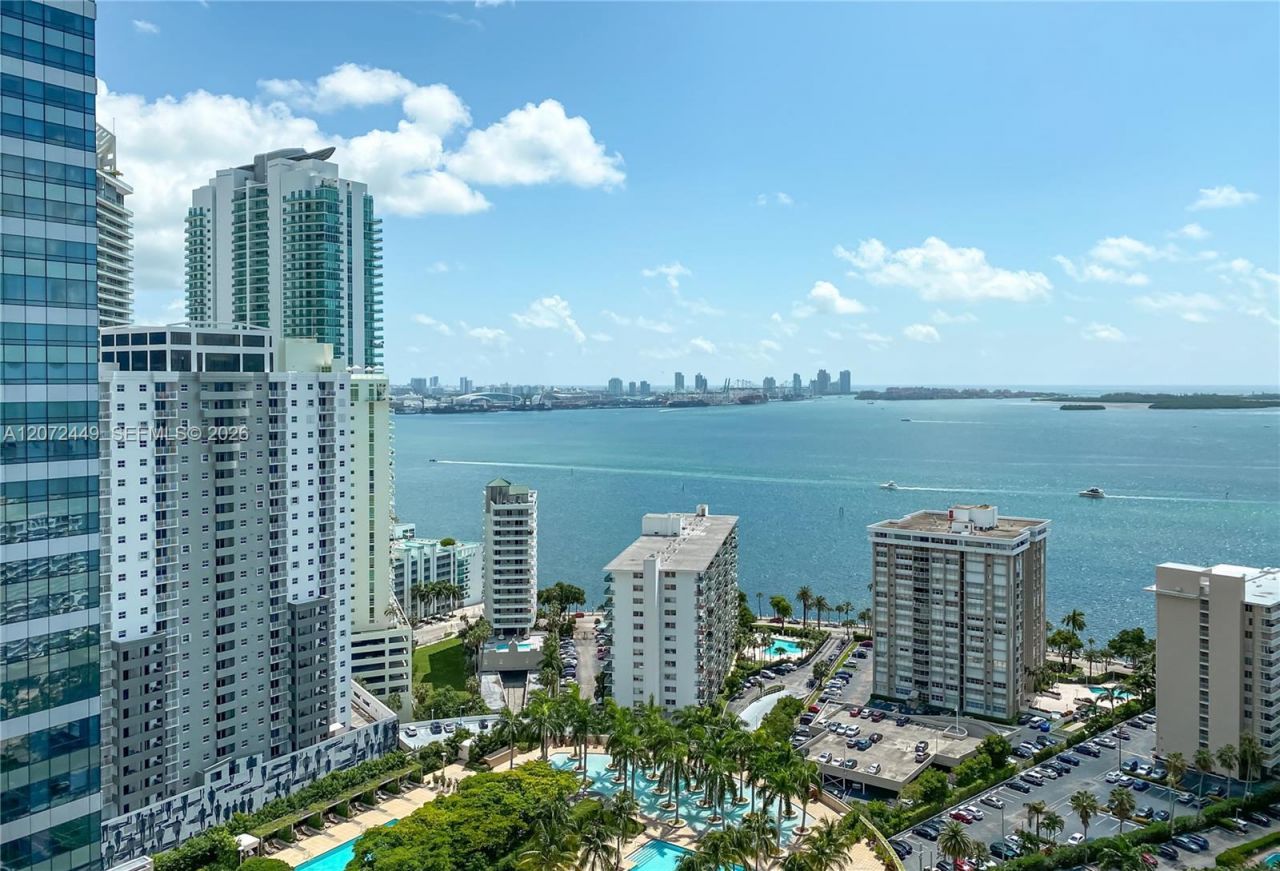 1451 Brickell Ave , Unit 2501, Miami, FL 33131 Photo