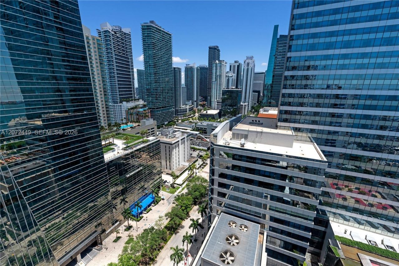 1451 Brickell Ave , Unit 2501, Miami, FL 33131 Photo