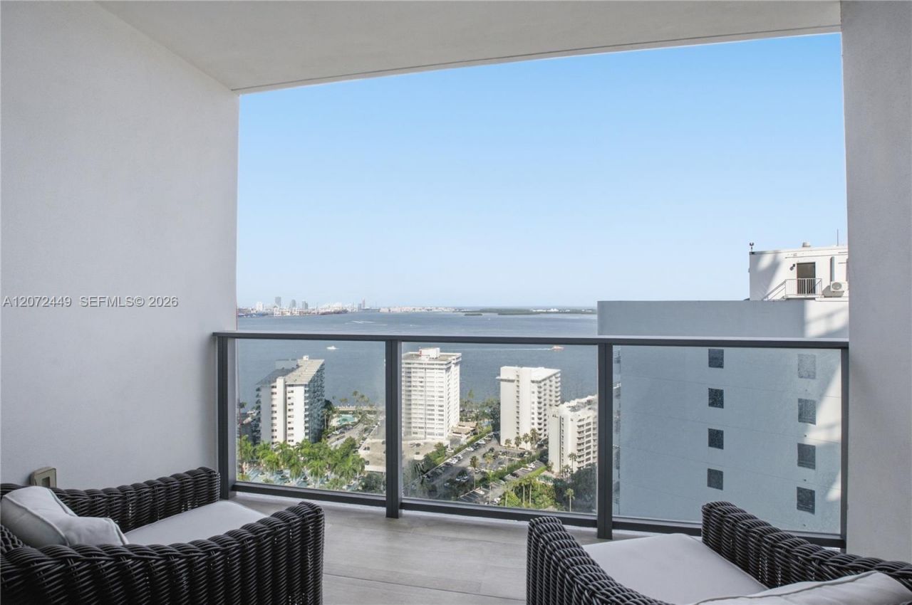 1451 Brickell Ave , Unit 2501, Miami, FL 33131 Photo