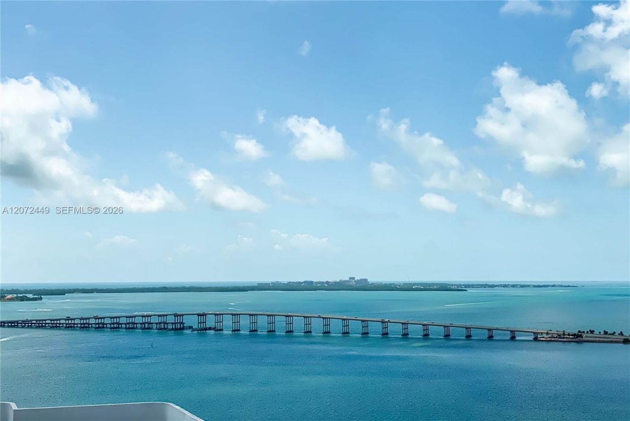 1451 Brickell Ave , Unit 2501, Miami, FL 33131 Photo