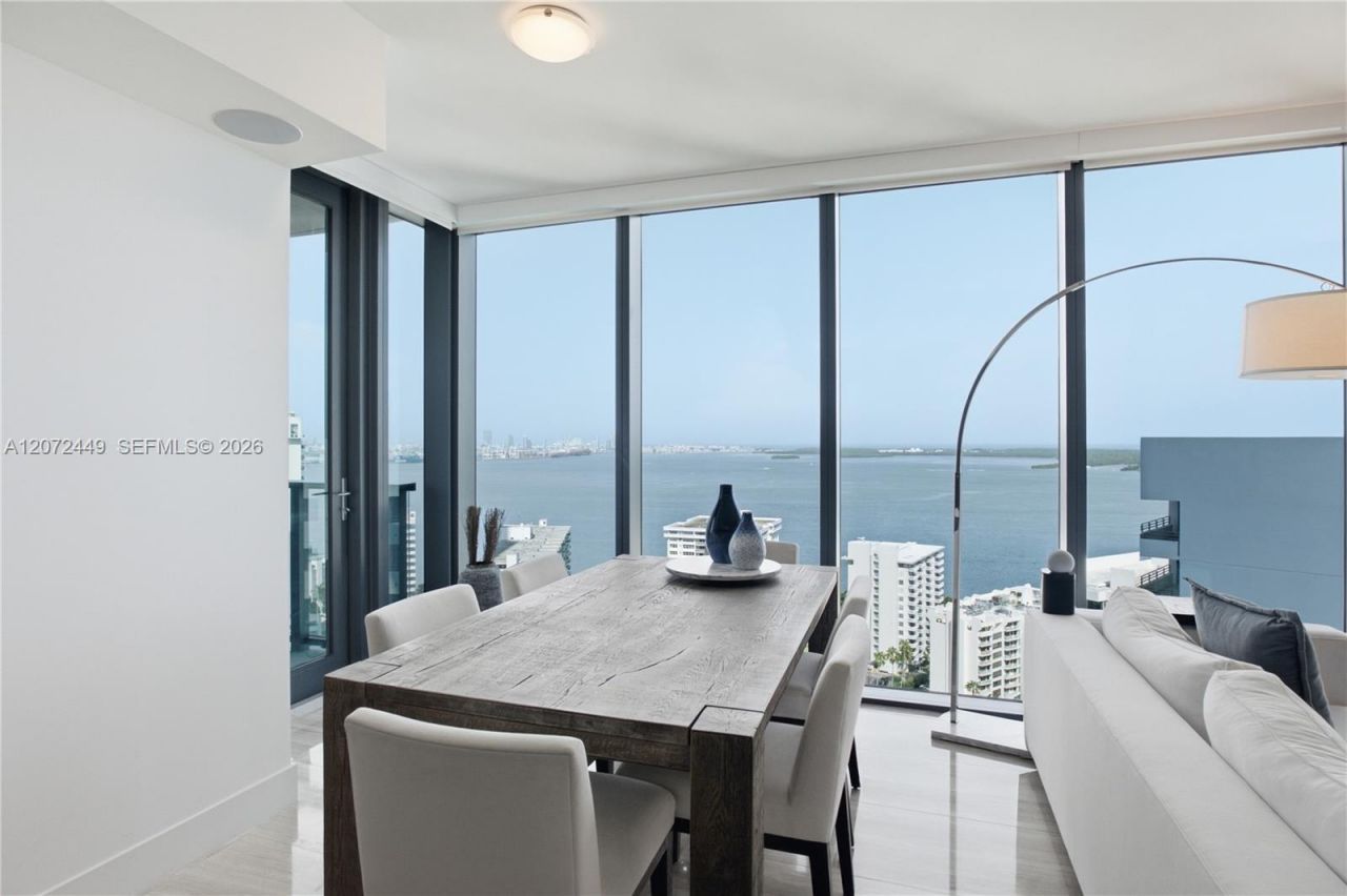 1451 Brickell Ave , Unit 2501, Miami, FL 33131 Photo