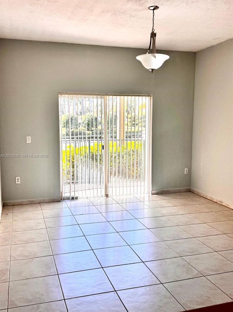 7330 NW 114th Ave, Unit 107-5, Doral, FL 33178 Photo