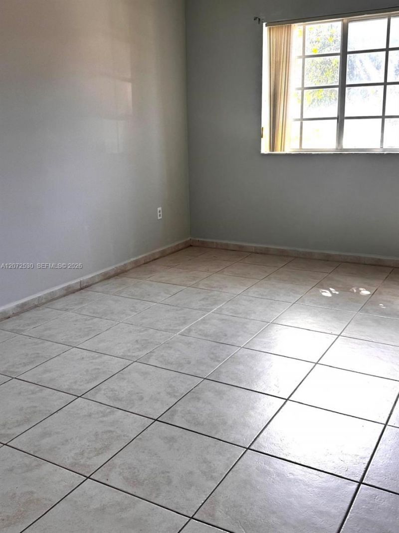 7330 NW 114th Ave, Unit 107-5, Doral, FL 33178 Photo
