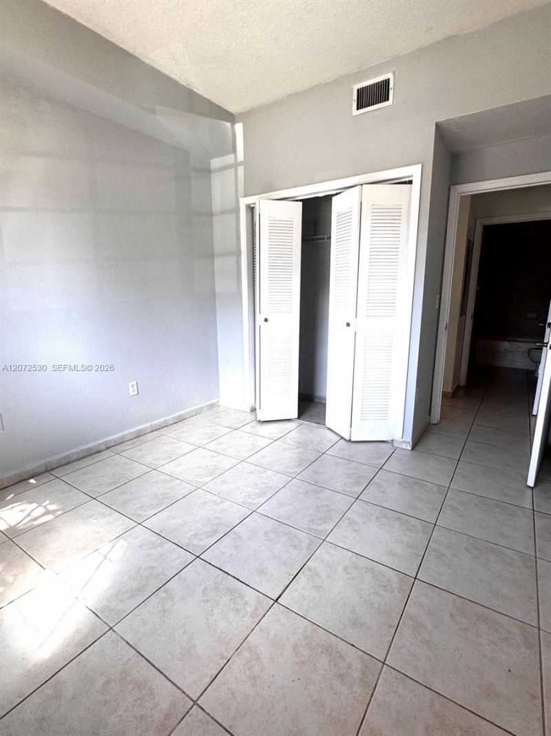 7330 NW 114th Ave, Unit 107-5, Doral, FL 33178 Photo
