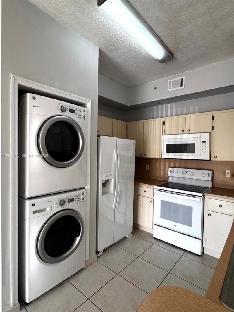7330 NW 114th Ave, Unit 107-5, Doral, FL 33178 Photo