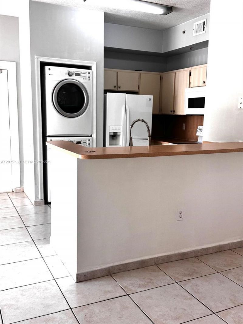 7330 NW 114th Ave, Unit 107-5, Doral, FL 33178 Photo