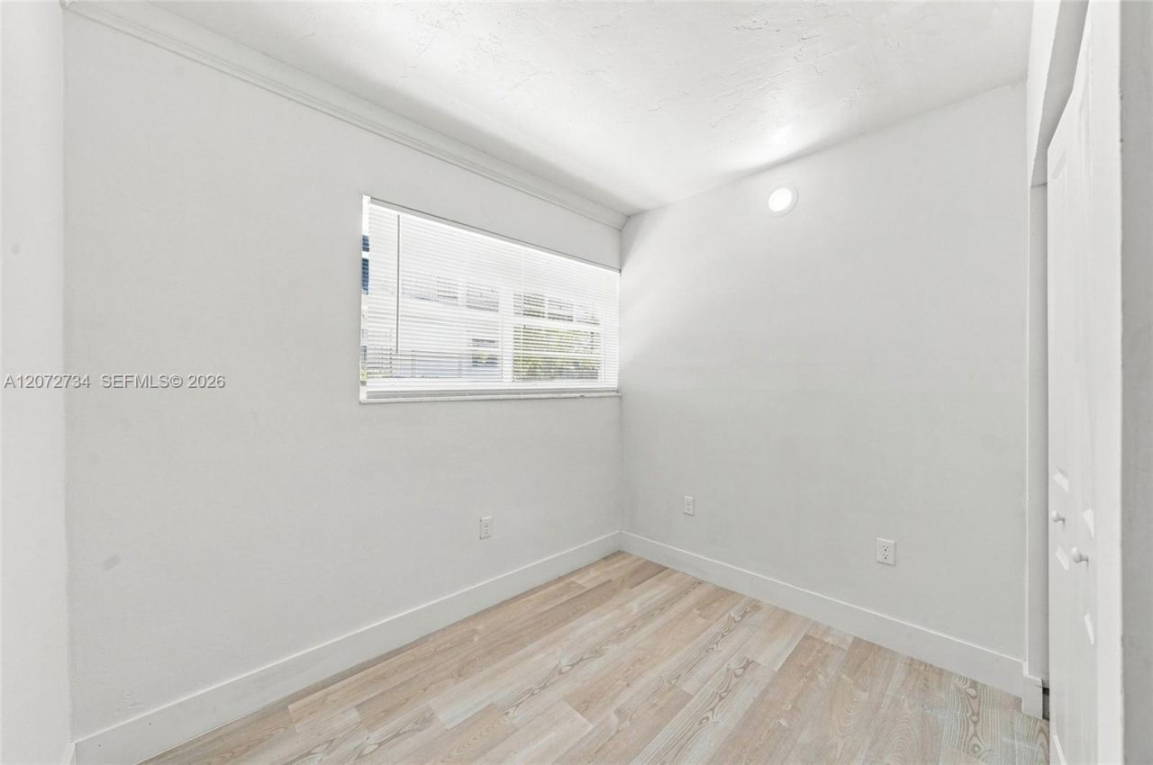 219 NW 10th Ave , Unit APT #2, Miami, FL 33128 Photo