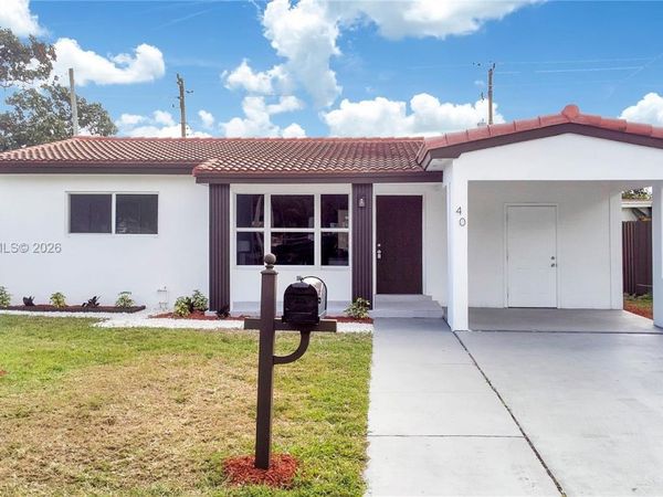40 SE 3RD TERR , Dania Beach, FL 33004