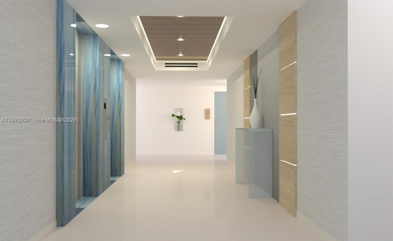 345 Ocean Dr, Unit 408, Miami Beach, FL 33139 Photo