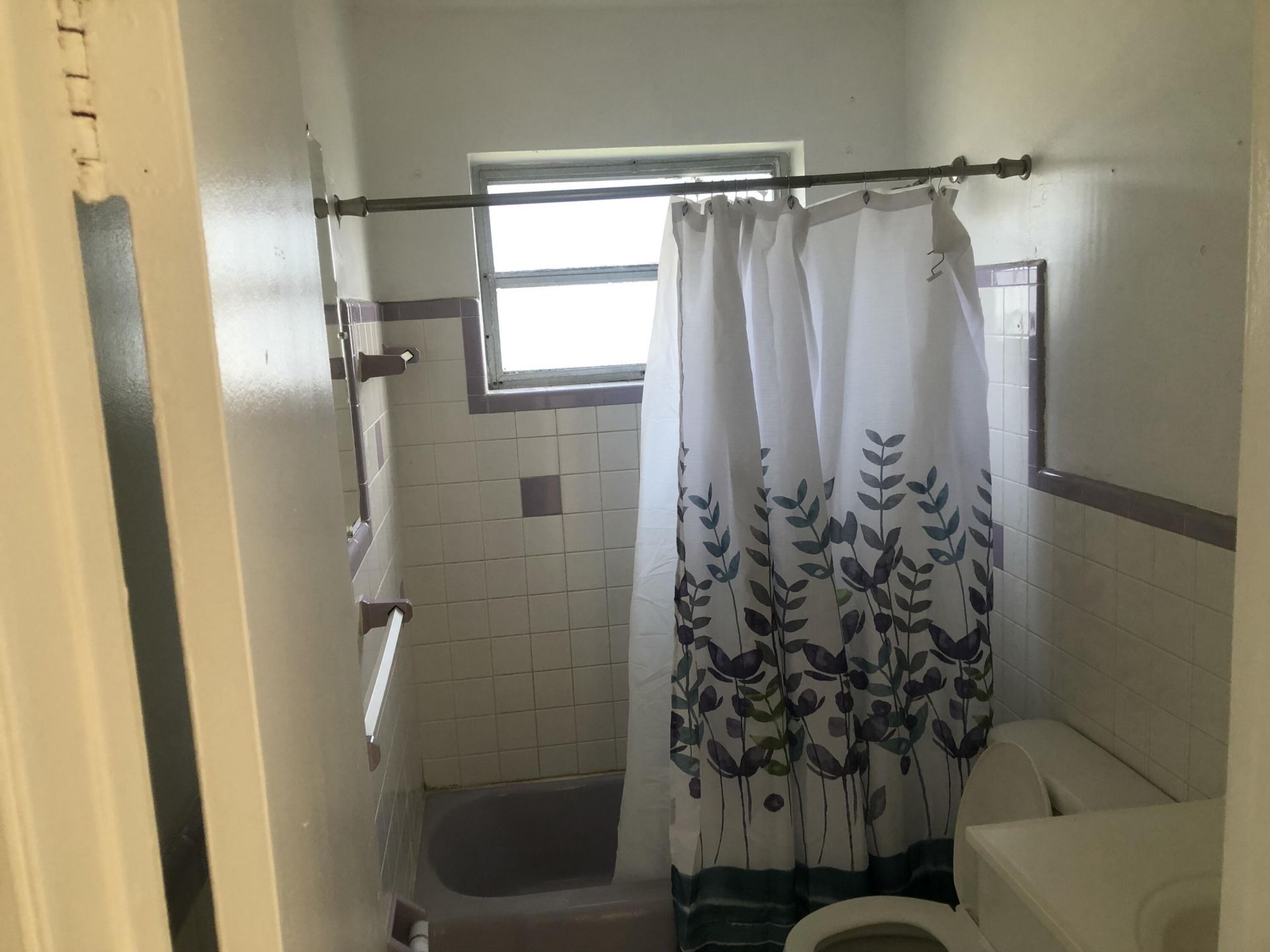 4120 NW 39th Avenue, Lauderdale Lakes, FL 33309 Photo