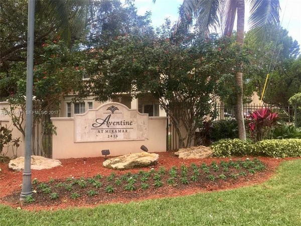 2544 CENTERGATE Drive, Unit 208, Miramar, FL 33025