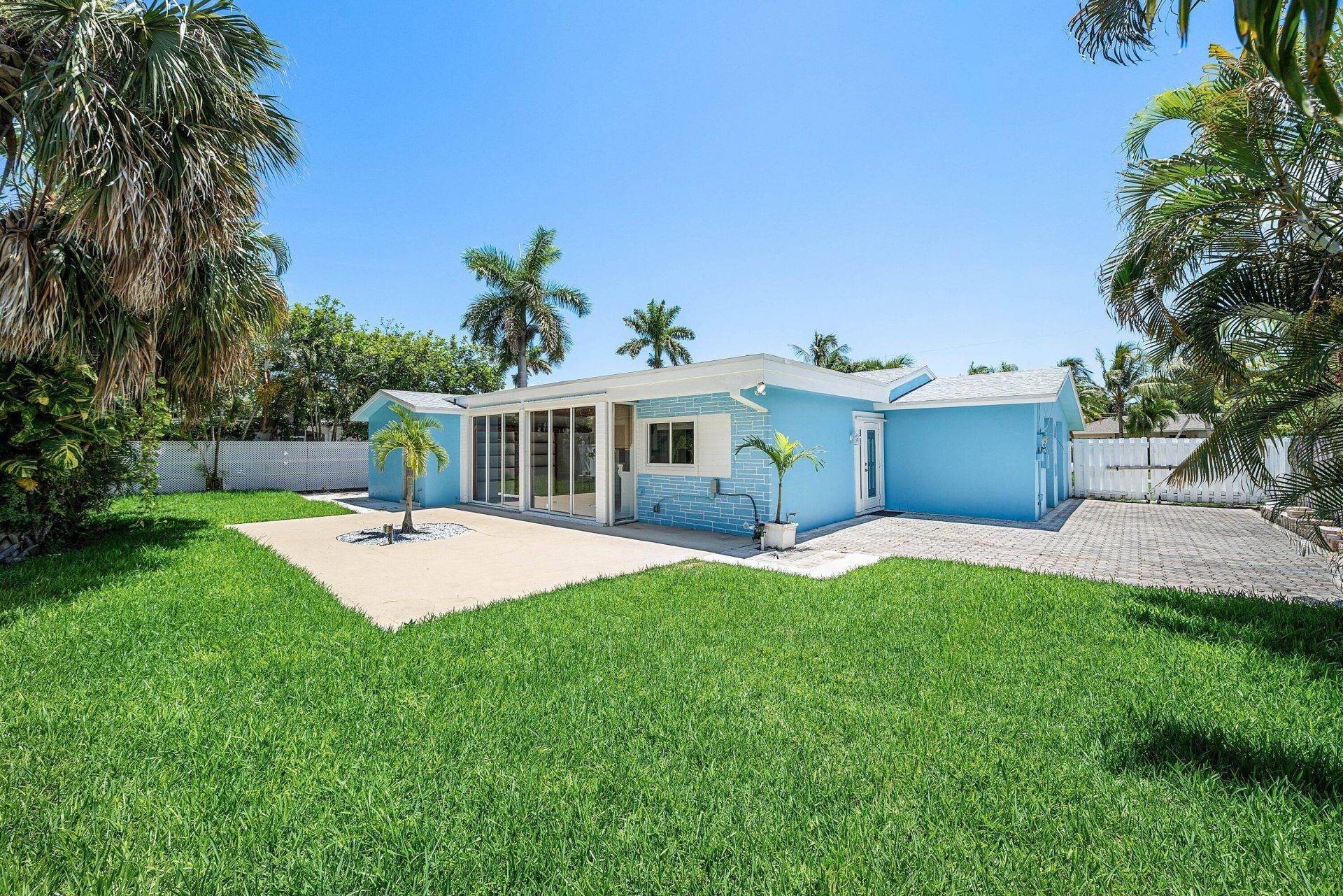 333 NE 24th Street, Boca Raton, FL 33431 Photo