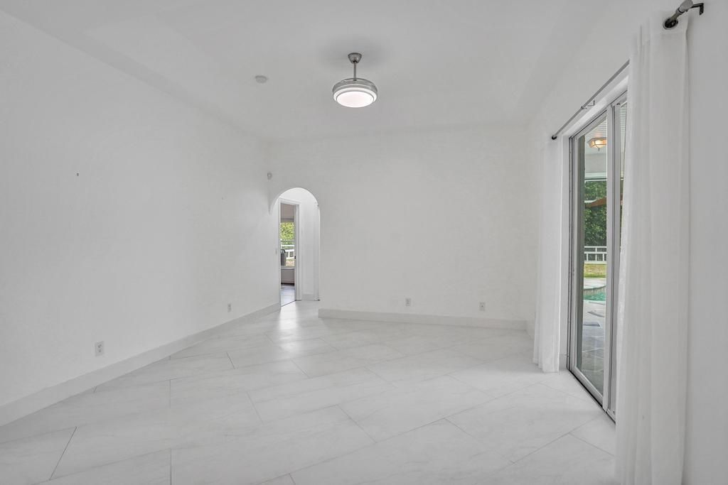16137 E Aintree Drive, Loxahatchee, FL 33470 Photo
