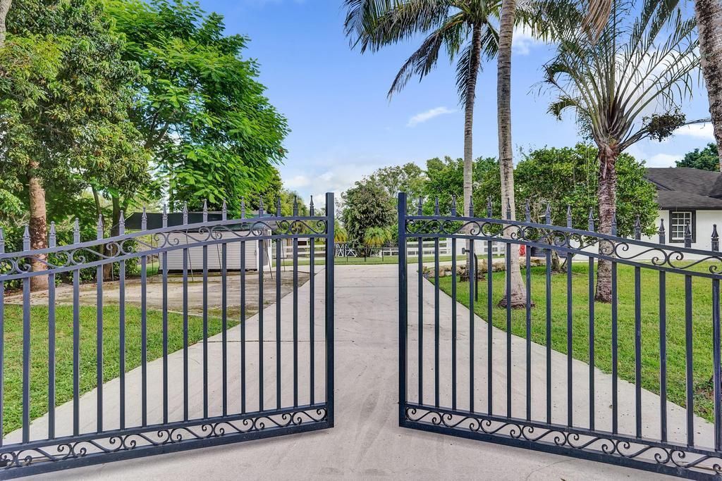 16137 E Aintree Drive, Loxahatchee, FL 33470 Photo