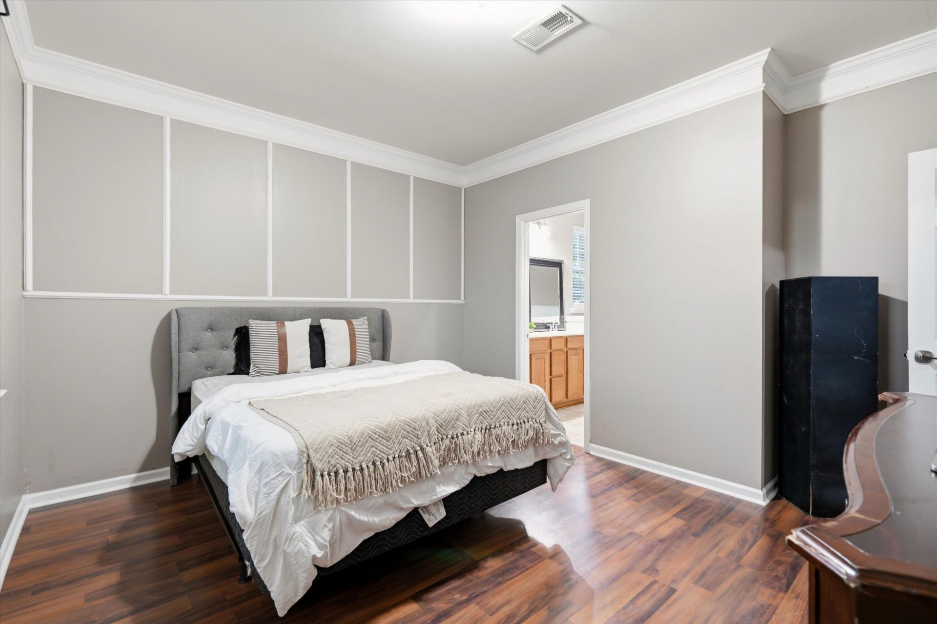 222 Oglethorpe Circle Photo 13
