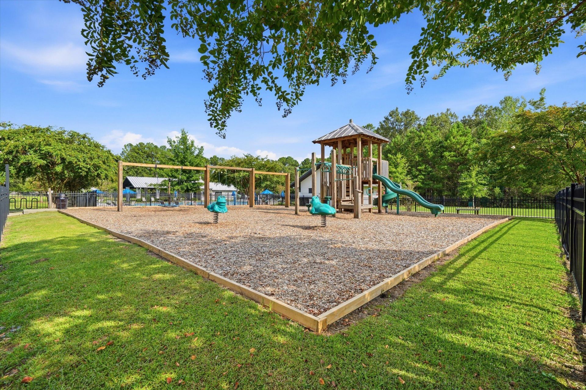 222 Oglethorpe Circle Photo 32