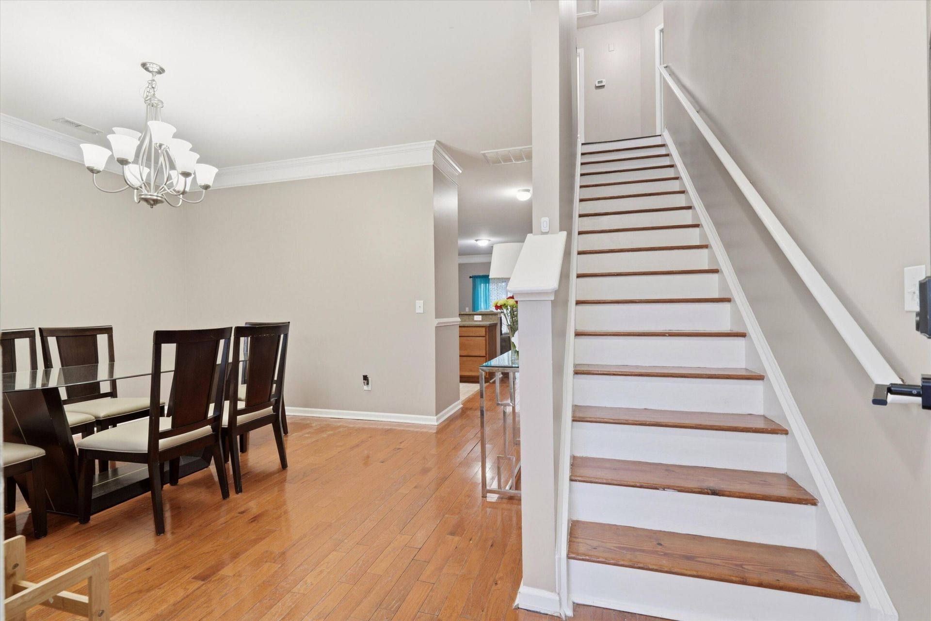 222 Oglethorpe Circle Photo 4
