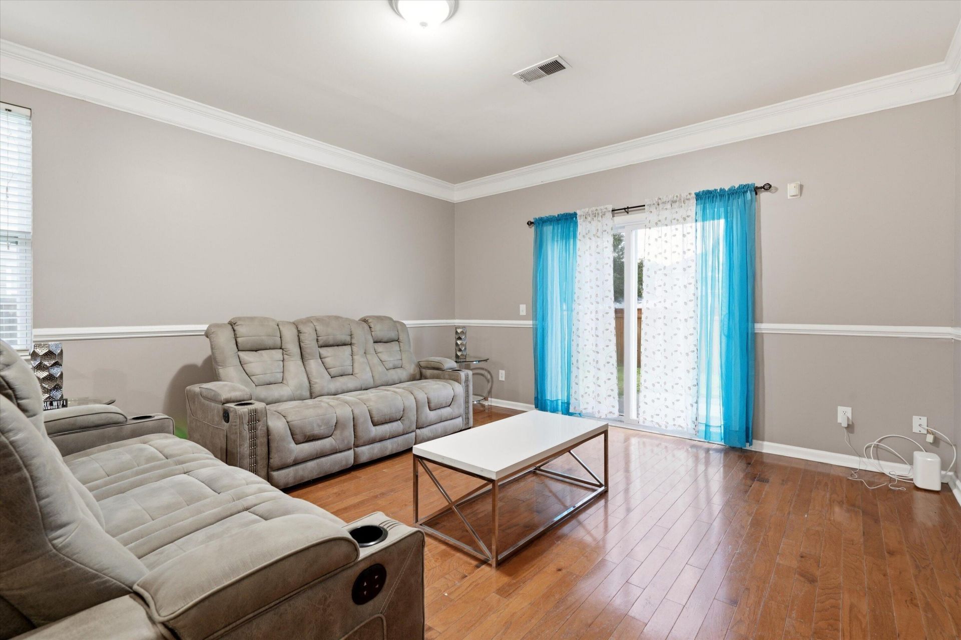 222 Oglethorpe Circle Photo 7