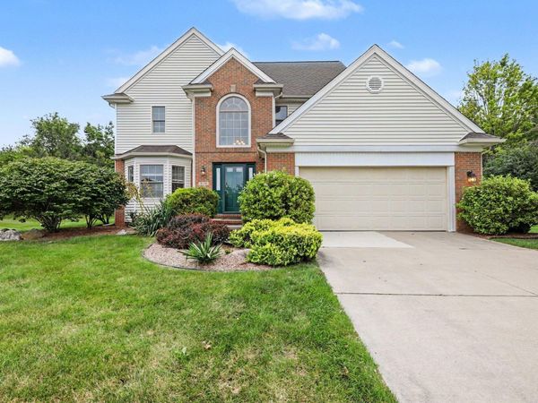2138 Vail Court, Ann Arbor, MI 48108