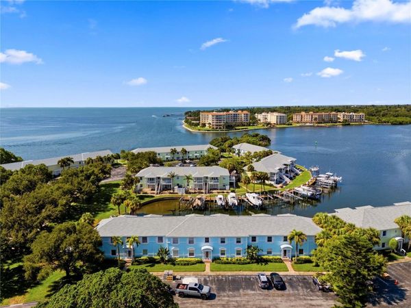 5191 SALMON DRIVE SE, Unit D, ST PETERSBURG, FL 33705