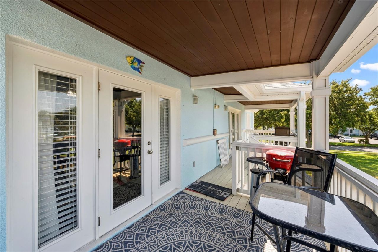 5191 Salmon Drive Se, Unit D, Saint Petersburg, FL 33705 Photo