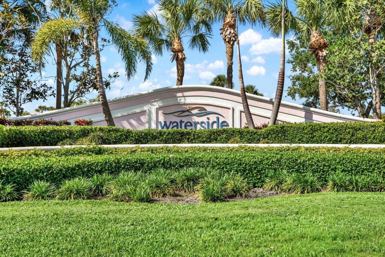 5191 Salmon Drive Se, Unit D, Saint Petersburg, FL 33705 Photo