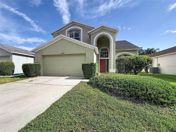 27402 CORAL SPRINGS DRIVE , WESLEY CHAPEL, FL 33544