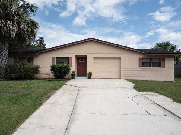 437 E OAKWOOD AVENUE, ORANGE CITY, FL 32763