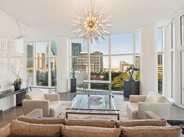 1918 Olive Street, Unit 401, Dallas, TX 75201