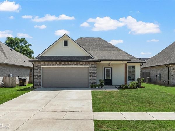 740 Crozier Drive, Bossier City, LA 71111