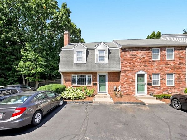 13 Meyer Ter, Unit 13, Canton, MA 02021