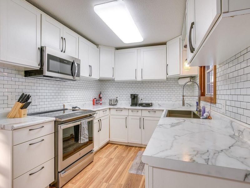 13647 Wesley Drive , Logan, OH 43138 Photo 3