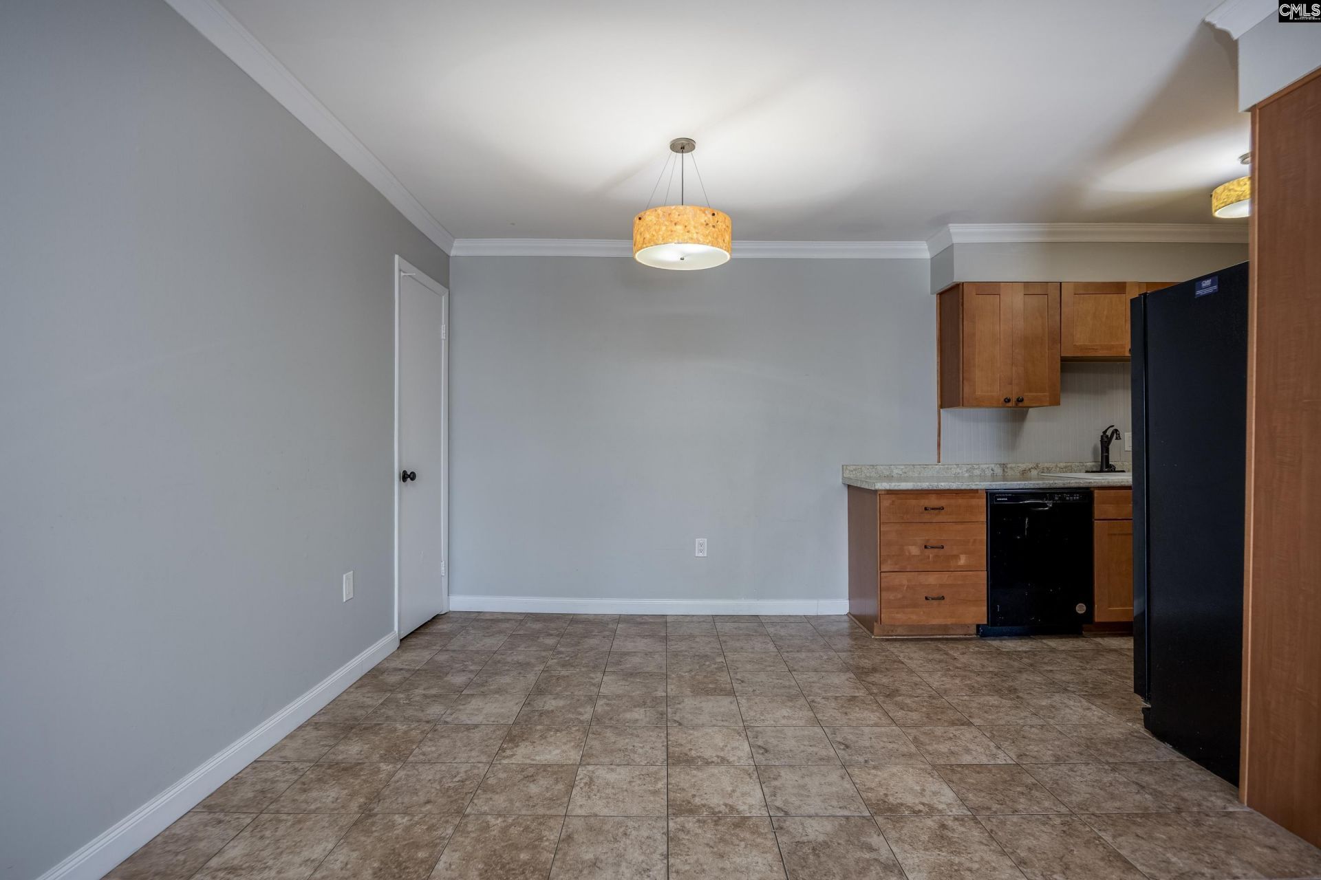 6530 Davidson Street  Photo 9